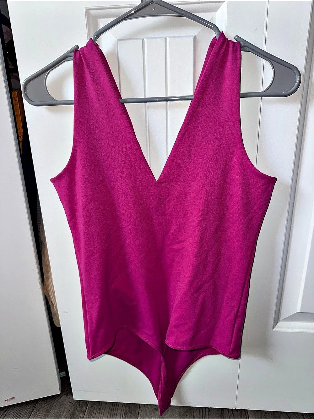 Abercrombie & Fitch Soft A&F Collection V-Neck Bodysuit Pink Medium Double Lined